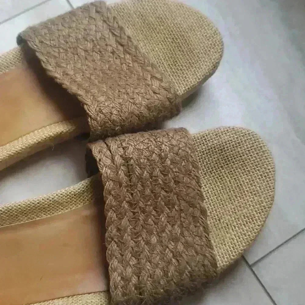 Mia sandals - Picture 3 of 4
